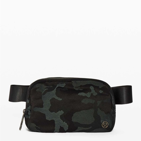 🦄OG CAMO Everywhere Belt Bag🦄 - Picture 12 of 12